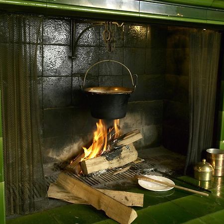 Landgasthof Hotel Roessli Ebikon エクステリア 写真