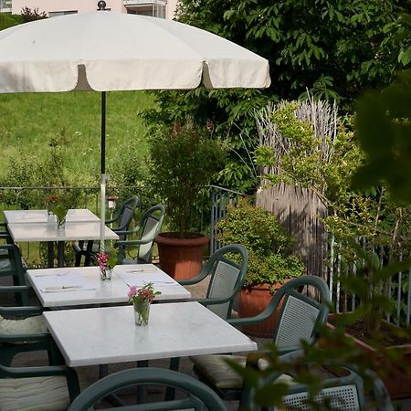 Landgasthof Hotel Roessli Ebikon エクステリア 写真
