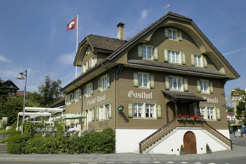 Landgasthof Hotel Roessli Ebikon エクステリア 写真